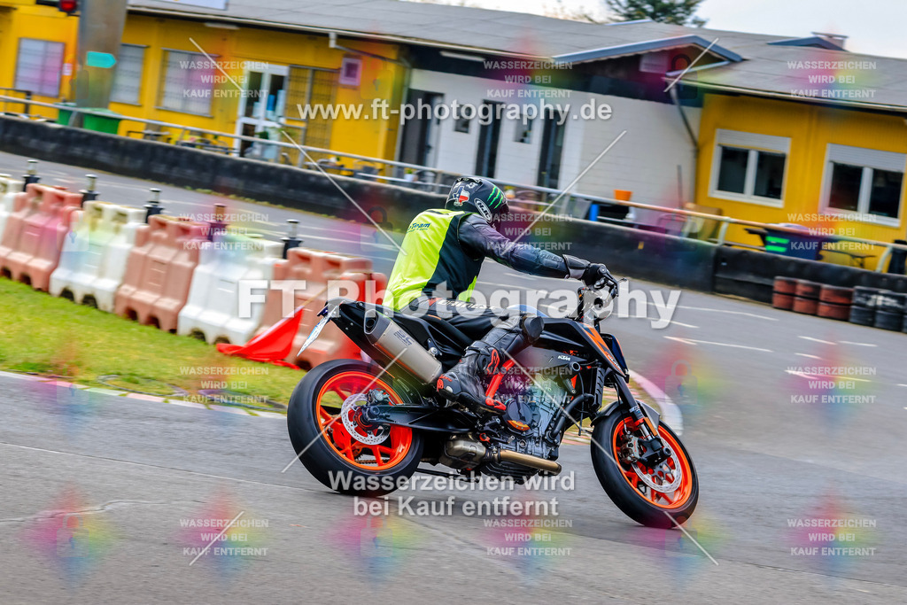 _OTO3073 | Hier findet Ihr Bilder von Touristenfahrten auf der Nürburgring Nordschleife oder von anderen Veranstaltungen die ich besucht habe. Viel Spass beim Durch Schauen 