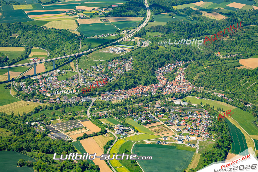 Luftaufnahme der Stadt Widdern - Die Luftaufnahme wurde 2025 vom UL-Flugzeug heraus erstellt ( keine Drohne ) - Hochauflösende Luftaufnahme - für professionelle Ausdrucke geeignet. Die Geschenkidee !Mit Lizenz und Bildrechte bestellbar