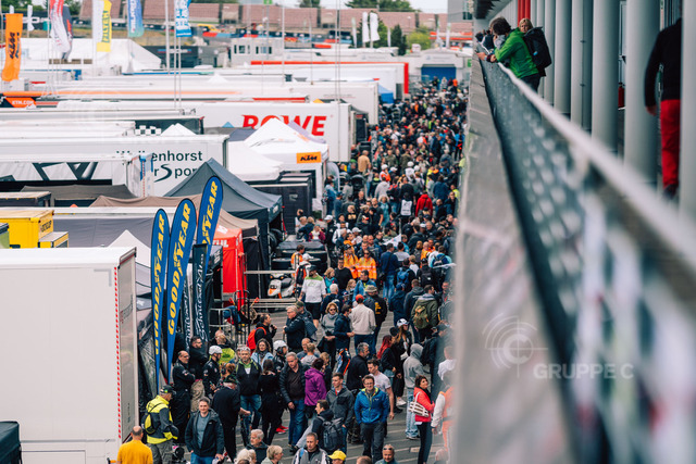 24hNbr22_052612175802303SVS_SVS | Motorsport-Fotografie: DTM, 24h Nürburgring und GT-Action in hochauflösenden Bildern. Entdecke packende Rennmomente & Impressionen direkt aus der Boxengasse. - Realisiert mit Pictrs.com