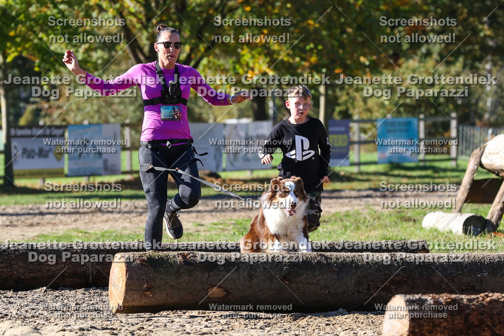 Dog Paparazzi - Strongdog 10-25-2436 | Dog Paparazzi Jeanette Grottendiek Fotografie & Videografie - Realisiert mit Pictrs.com