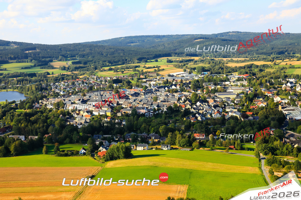 Die Luftaufnahme See - Weissenstadt wurde vom UL-Flugzeug (keine Drohne) aus fotografiert.Hohe Druck- Auflösung-die Geschenkidee!