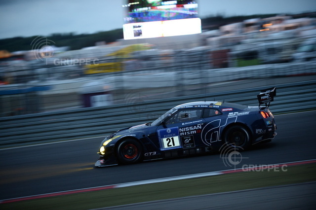 Motorsports / 24 Stunden Nürburgring 2015, Nürburgring-Nordschleife, GER | Tobias Schulze, Michael Schulze, Florian Strauß, Jordan Tresson - Realisiert mit Pictrs.com