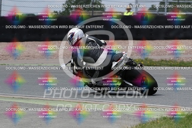 2016-07-01-PBK-2928 | Sportfotografie; SlowMotion; Video; Rennstrecke; Hafeneger; RSE; Speer; Trackday; Motorsportarena; Hockenheimring; Brno; Most; Barcelona; Valencia, Benny; Kaetzmer;