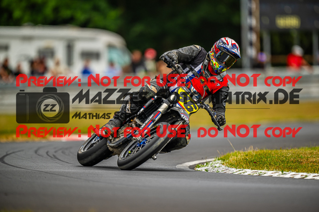 MaZZes_FotoMatrix_230702_3230 | S1