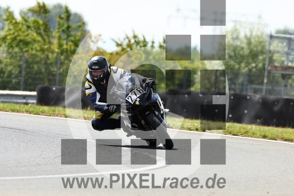 0276-20250719_12465 | Schöne Erinnerungen an spannende Momente - das festzuhalten ist unser Job. PIXELrace.de ist seit 2003 auf den Rennstrecken Europas unterwegs um die Action draußen beim Fahren und die wunderbare Stimmung imm Fahrerlager für euch einzufangen.