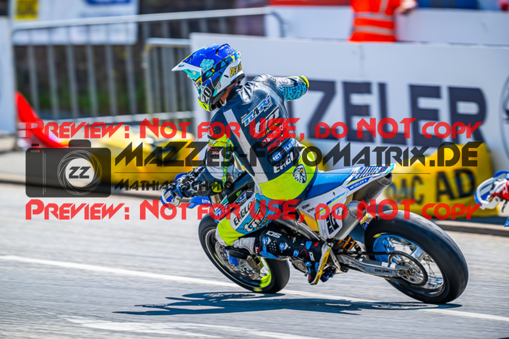 MaZZes_FotoMatrix_230611_4636 | S4