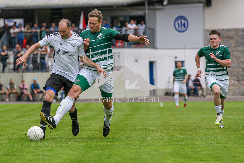 993T9920 | Medien- Sport- Entertainmentfotos