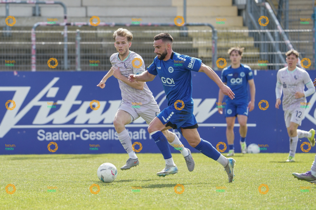 VfL Sportsfreunde Lotte vs. VfL Bochum II U23 - Regionalliga West - 28. Spieltag 2026 | Leon Demaj, 28Lars Holtkamp, 6 - Realisiert mit Pictrs.com