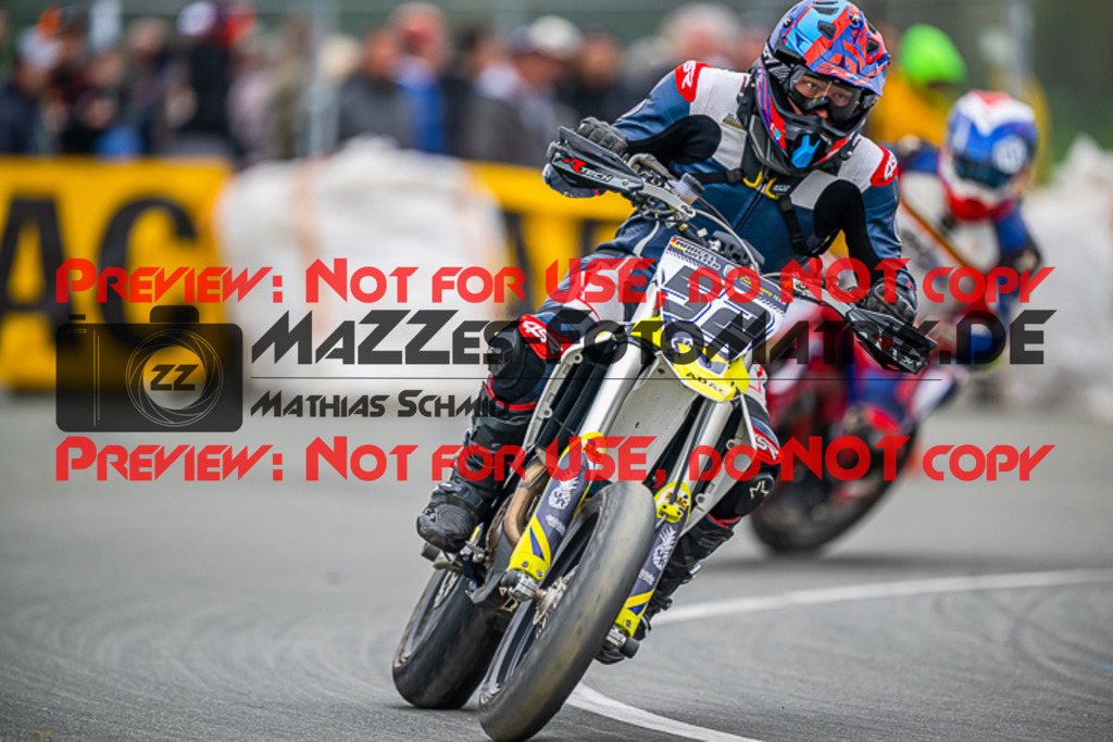 MaZZes_FotoMatrix_230507_2232 | S4