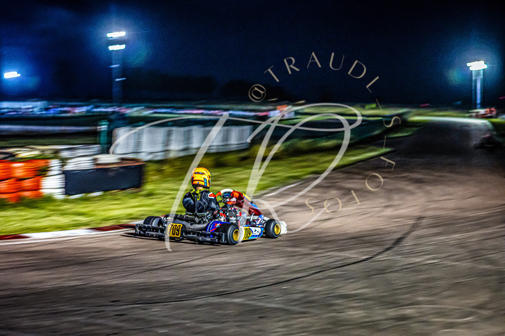 F1C0E389-C947-4991-9D34-612BCDB0D9DC | traudl_s_fotos