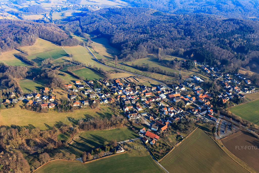 Luftbild: Ortsansicht von Westen im Ortsteil Lützelbach in Modautal im Bundesland Hessen in Deutschland. Foto: IMG_096621.jpg vom 14.02.2017 durch Werner Riehm/FLY-FOTO.de