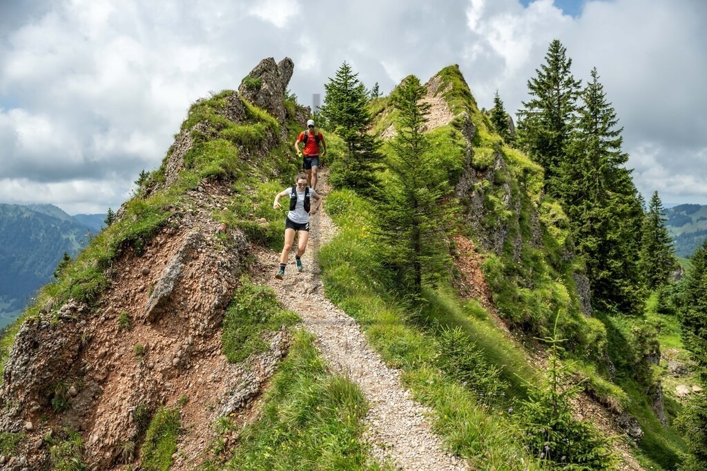 35. Gebirgsmarathon | 35. Gebirgsmarathon 2024 am 03.08.2024 in Immenstadt. Einer der anspruchsvollsten​und ältesten Bergläufe​Deutschlands im Naturpark Nagelfluhkette!(Foto: Dominik Berchtold/www.dberchtold.com)Instagram: @d_berchtold_foto 