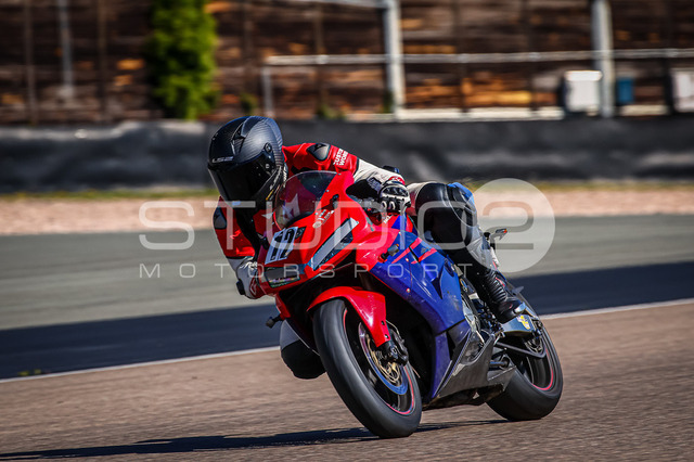 0012-250919SR-020_12 | Deine Full-Service-Agentur für ✔️Videoproduktionen und ✔️Motorsportfotografie Jetzt Angebot anfragen!