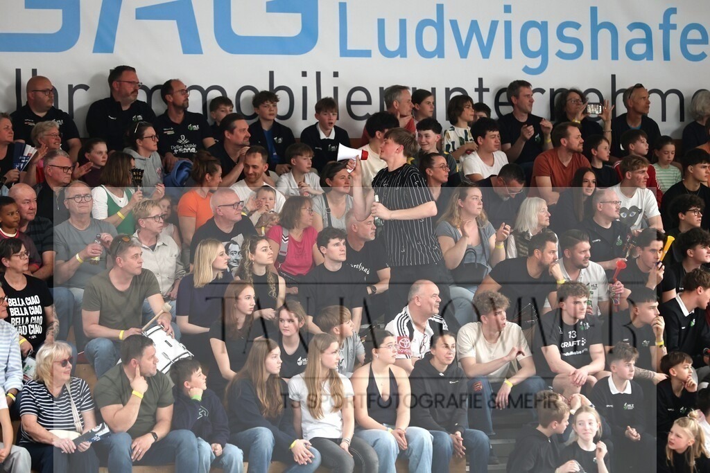 2H2A1194 | Tanja Sommer - TS Sportfotografie - Realisiert mit Pictrs.com