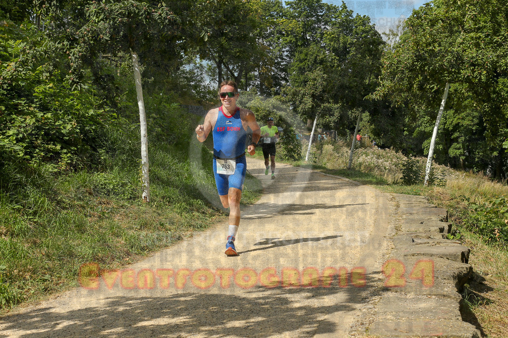 250824_1410_EX1_5260 | Sportfotografie im Rhein-Sieg Kreis, Köln, Bonn, NRW, Rheinland Pfalz, Hessen, etc. Unser Tätigkeitsfeld umfasst den Laufsport vom Volkslauf über den Marathon, Duathlon, Triathon bis zum Ultralauf wie Kölnpfad Ultra oder Schindertrail.