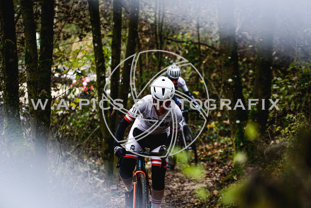 ..... | AUSTRIA, 24.11.24, 3.Radquerfeldein GP um das Sportzentrum Gunskirchen Image shows: Photo: Wapics / Andreas Willdoner