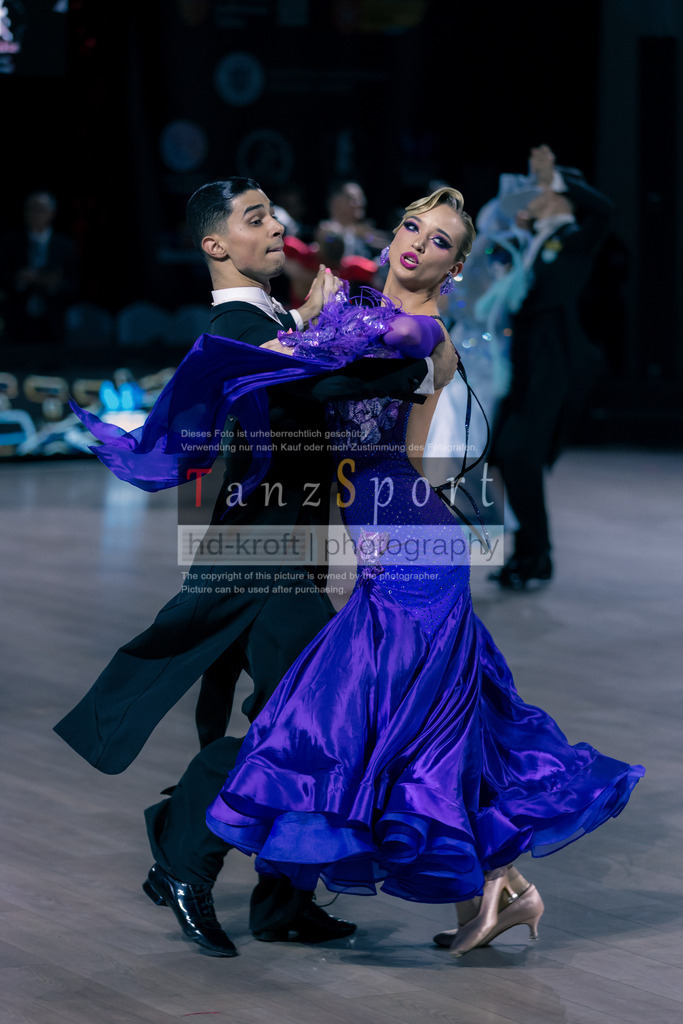 20251101_TGP_5505 | Tanzsportbilder, Standardtanz, Lateintanz, WDSF, DTV, LTVB, dancecomp, goc, hessen tanzt, blaues band der spree, walzer, tango, wiener walzer, slowfox, quickstepp, samba, rumba, cha-cha-cha, paso doble. jive, hd-kroft photography, turniertanzsport