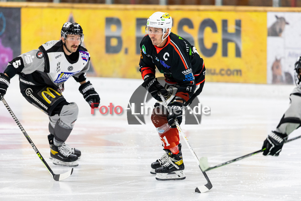 Bayernliga Eishockey, TSV Peißenberg Miners gegen den ESV Buchloe Pirates am 13.11.22 in Peißenberg | Bayernliga Eishockey, TSV Peißenberg Miners gegen den ESV Buchloe Pirates am 13.11.22 in Peißenberg