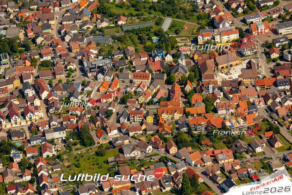 Das Luftbild zeigt :  Sulzfeld - Die Luftaufnahme wurde 2024 vom UL-Flugzeug aus erstellt ( keine Drohne ) - Hochauflösende Luftaufnahme - Für grossformatige Ausdrucke geeignet. Die Geschenkidee !Mit Lizenz und Bildrechte bestellbar