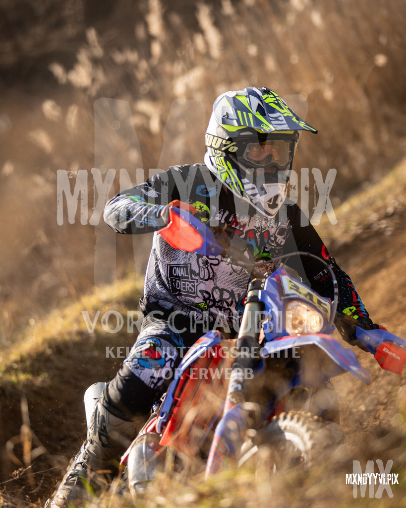 866A9840 | mxndyyvipix