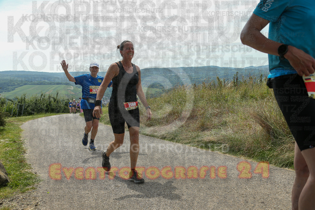 250614_1222_EX1_7161 | Sportfotografie im Rhein-Sieg Kreis, Köln, Bonn, NRW, Rheinland Pfalz, Hessen, etc. Unser Tätigkeitsfeld umfasst den Laufsport vom Volkslauf über den Marathon, Duathlon, Triathon bis zum Ultralauf wie Kölnpfad Ultra oder Schindertrail.