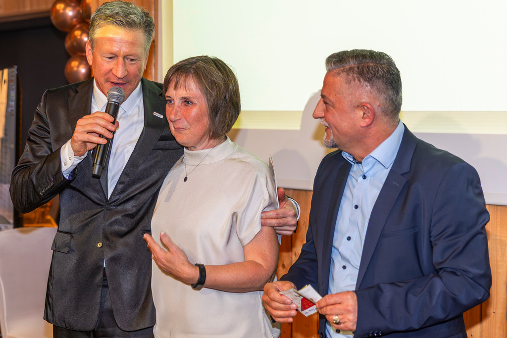 top-top.de 260306-186 | Foto, Video, Fotografie, Videografie, Fotobox, DJ, Discjockey, Musik, Musikbox, Veranstaltung, Photobooth, Amazon, Ebay, Buchtipp, Bestseller, Autor, Verlag, Buch, Wesel, Hamminkeln, NRW, Dinslaken, Rees, Drohne, Hochzeit, Party, Fotobox, Wesel, Fotograf