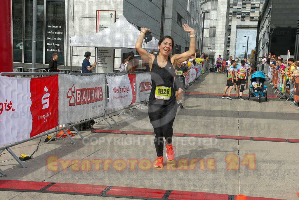250920_1336_EX1_5781 | Sportfotografie im Rhein-Sieg Kreis, Köln, Bonn, NRW, Rheinland Pfalz, Hessen, etc. Unser Tätigkeitsfeld umfasst den Laufsport vom Volkslauf über den Marathon, Duathlon, Triathon bis zum Ultralauf wie Kölnpfad Ultra oder Schindertrail.