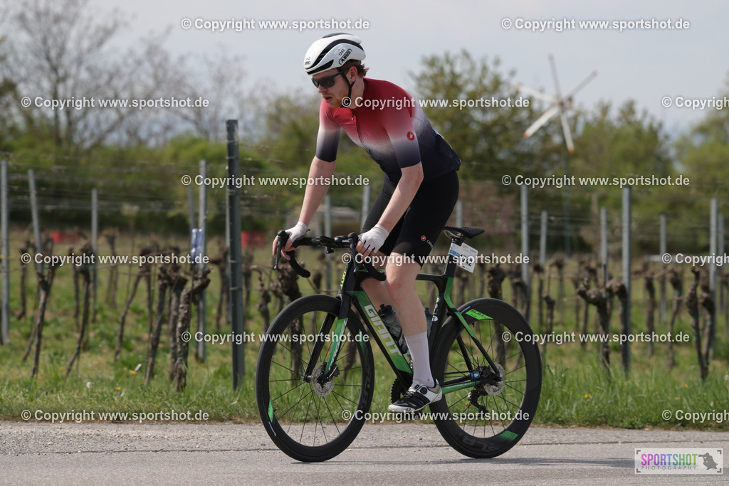 368A4356 | Neusiedlersee Radmarathon 2026@sportshot_your_pictrs #yourpictures#roadtowm2029 #nrm #neusiedlerseeradmarathon #neusiedlersee #neusiedlerseetourismus #burgenland #mörbisch #nrm26 #burgenlandtourismus #voglundco #poweredbyburgenlandtourismus #radsport #rad #marathon #ucigranfondo #visitburgenland #ucigranfondoworldseries