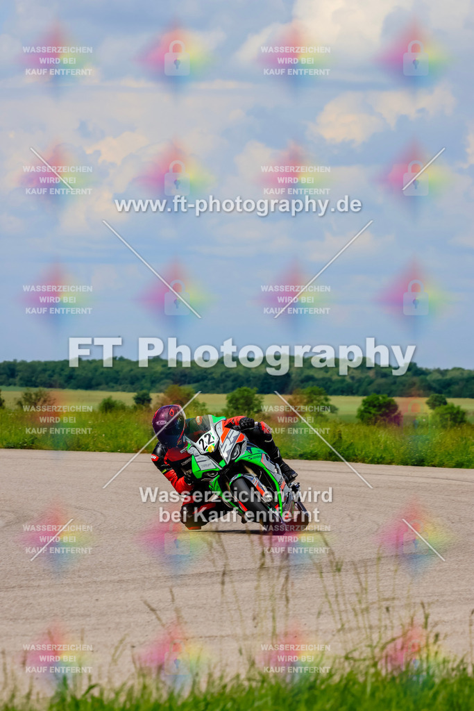 MotoTeam-1091 | Hier findet Ihr Bilder von Touristenfahrten auf der Nürburgring Nordschleife oder von anderen Veranstaltungen die ich besucht habe. Viel Spass beim Durch Schauen 