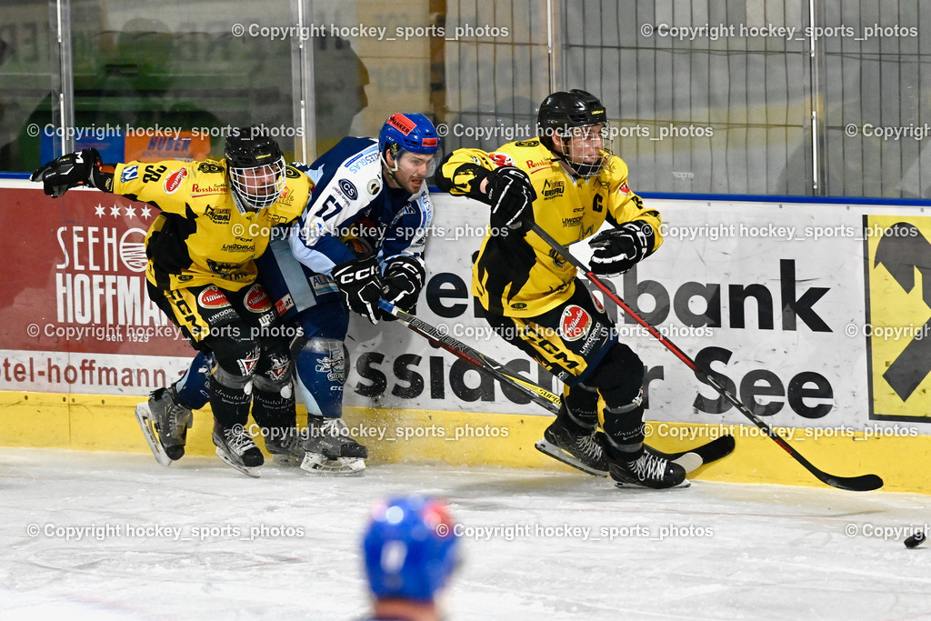 ESC Steindorf vs. EC Hornets Spittal 20.2.2024 | #98 Thalhammer Dominic EC Hornets Spittal, #57 Wilfan Franz ESC Steindorf, #8 Komar Luca EC Hornets Spittal, ESC Steindorf vs. EC Hornets Spittal 20.2.2024, ESC Steindorf vs. EC Hornets Spittal 20.2.2024 am 20.02.2024 in Steindorf (Ossiachersee Halle), Austria, (Photo by Bernd Stefan)