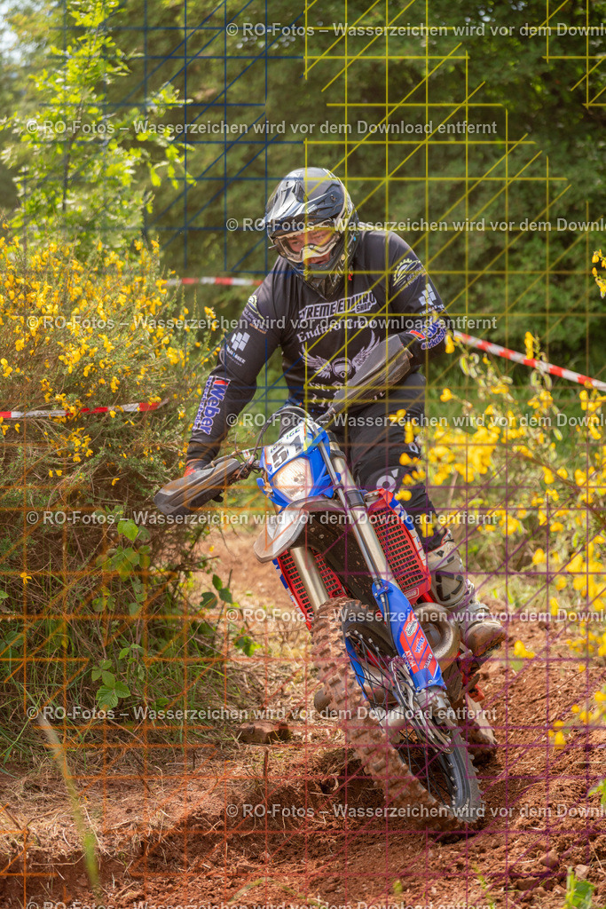 Wolfshausen 3 Lauf -624 | Sportfotografie von RO-Fotos: Motorsport, Motocross, Enduro, Laufveranstaltungen und Triathlon. Professionelle Fotos von Sportlern und Events. - Realisiert mit Pictrs.com