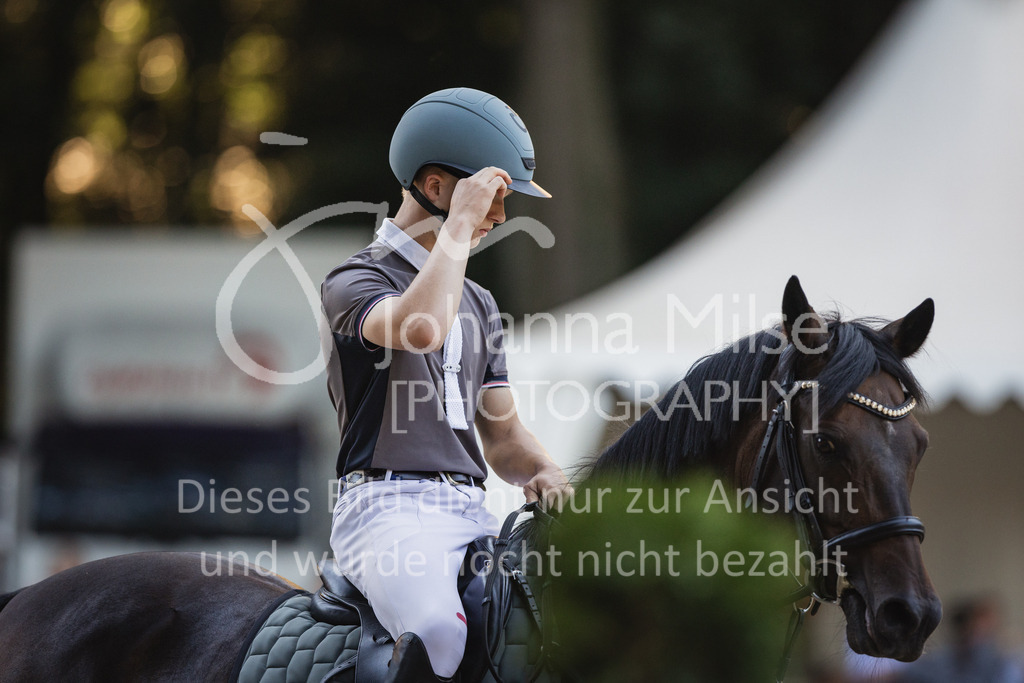 230908_OWLCh_PonyTrophy-432 | Deine schönsten Turniermomente als professionelle Fotos! Entdecke hochwertige Pferdesport-Fotografie im Online-Shop. Jetzt Fotos finden & bestellen!