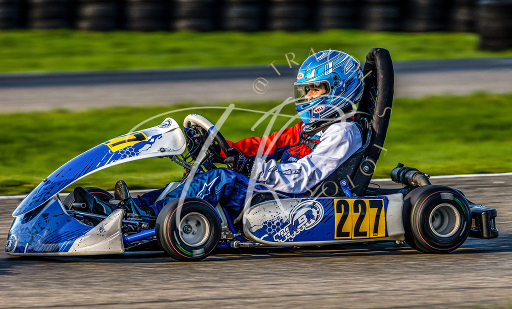 43D0215F-8D59-4162-8149-FE5D36F584DB | traudl_s_fotos