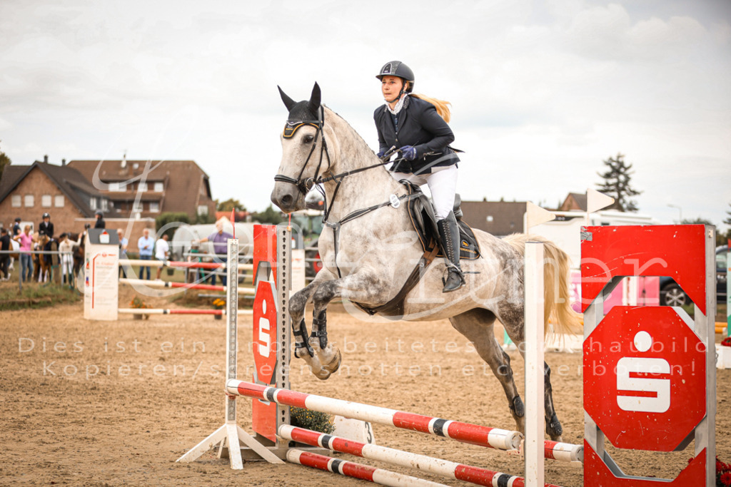 06.SoSpWB00278 | Leoni Ertmer Photography - Realisiert mit Pictrs.com