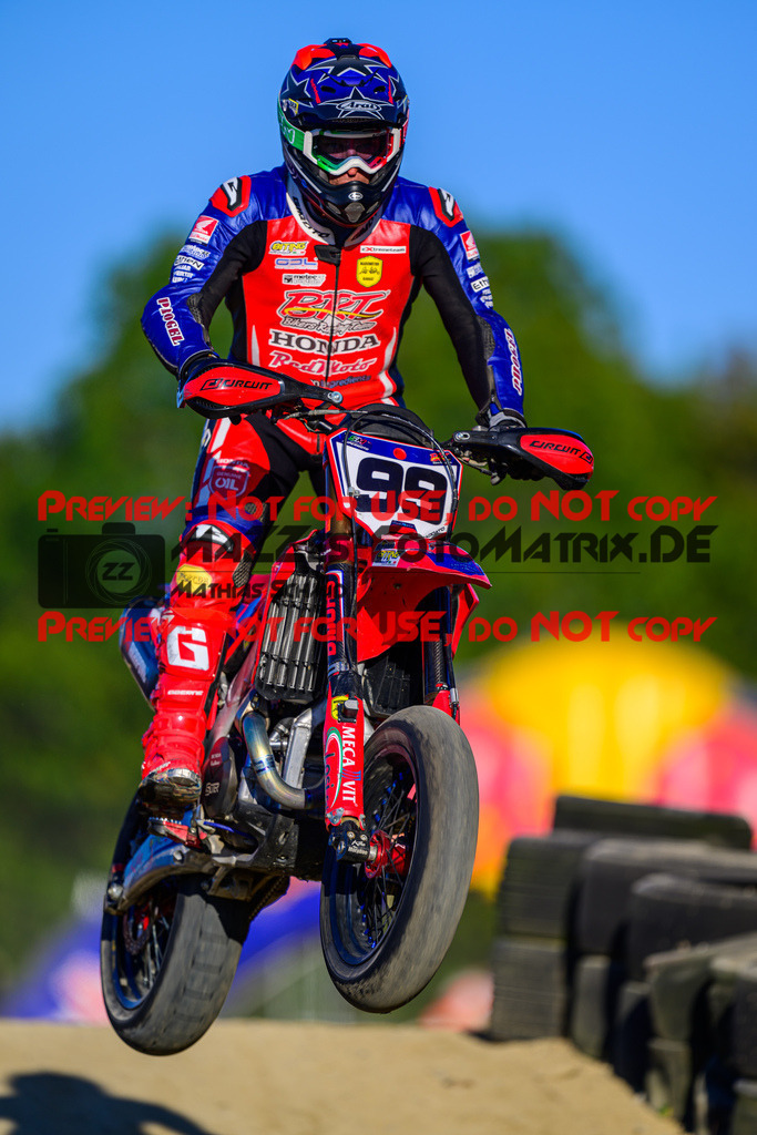 MaZZes_Fotomatrix_20241005_6007705_9674 | PRESTIGE