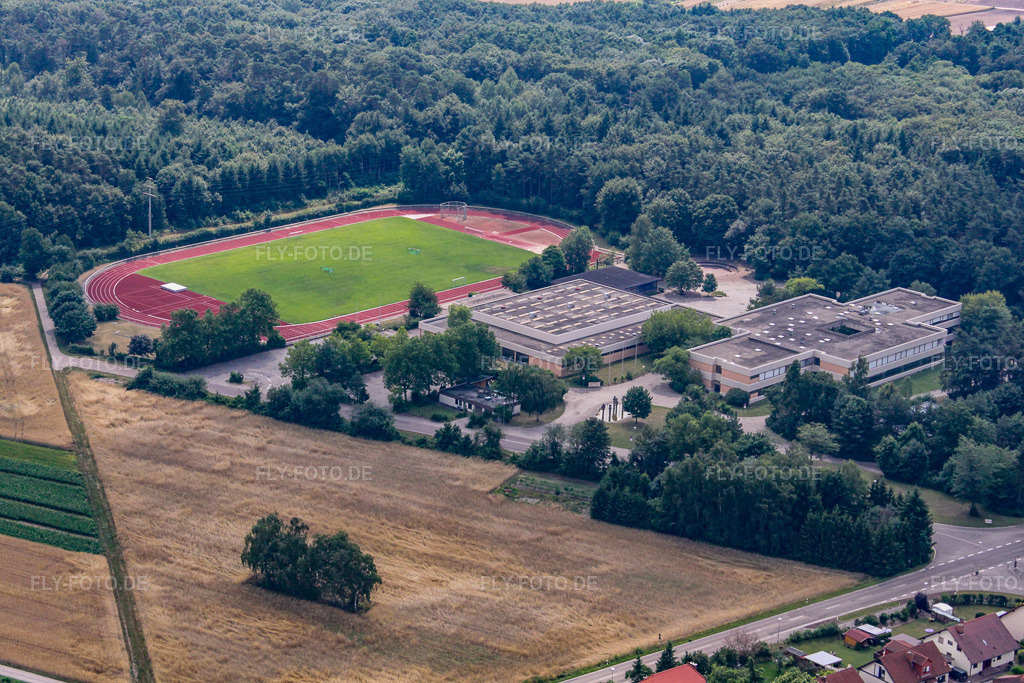 Luftbild: Römerbadschule in Rheinzabern im Bundesland Rheinland-Pfalz in Deutschland. Foto: IMG_19154.jpg vom 05.07.2009 durch Werner Riehm/FLY-FOTO.de