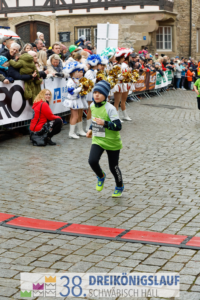 400m AOK Junior Cup | 3 Koenigslauf 2024 400m AOK Junior Cup - Realisiert mit Pictrs.com