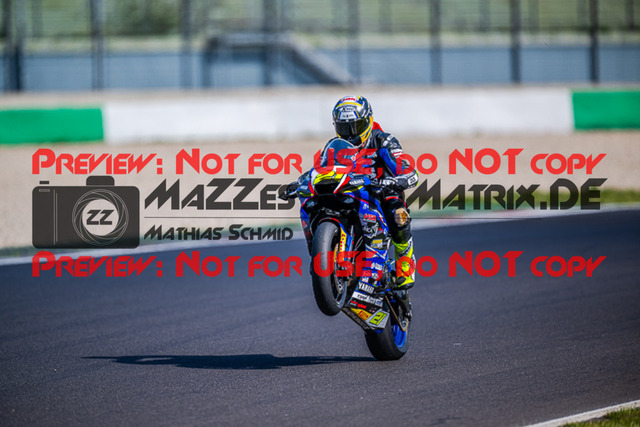 MaZZes_FotoMatrix_220508_97187 | Fotograf Mathias Schmid
Sportfotograf,
Eventfotograf,
Hochzeitsfotograf,
Portraitfotograf