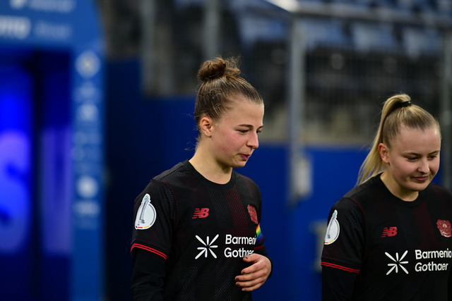 Fußball I Frauen I Saison 2025-2026 I DFB-Pokal I Achtelfinale I Hamburger SV - Bayer 04 Leverkusen I 16635 | Der Sportfotograf. - Realisiert mit Pictrs.com