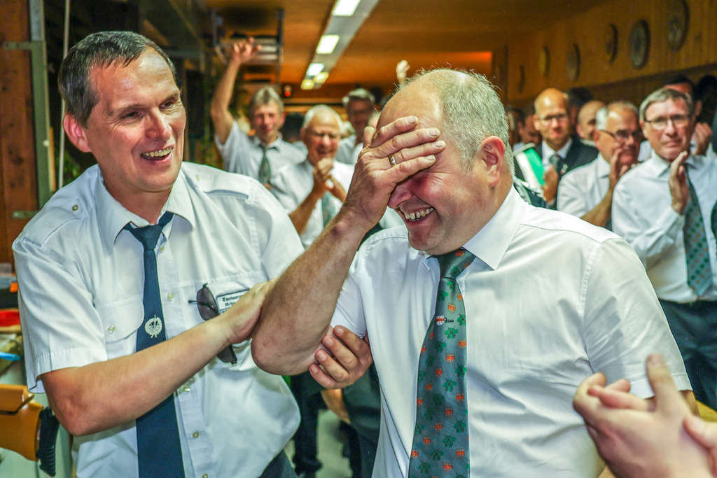 top-top.de 240629-105 | Foto, Video, Fotografie, Videografie, Fotobox, DJ, Discjockey, Musik, Musikbox, Veranstaltung, Photobooth, Amazon, Ebay, Buchtipp, Bestseller, Autor, Verlag, Buch, Wesel, Hamminkeln, NRW, Dinslaken, Rees, Drohne, Hochzeit, Party, Fotobox, Wesel, Fotograf