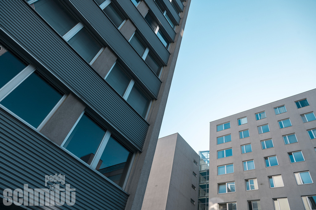 PS-Donau-City-2026-19 | Entdecke die größte Bildgalerie der Region mit Fotografien aus dem Allgäu, der Bodenseeregion, Oberschwaben, dem Donautal und der Schwäbischen Alb. Landschaften, Luftaufnahmen und Reisefotografie als Wandbild und Fotokunst. - Realisiert mit Pictrs.com