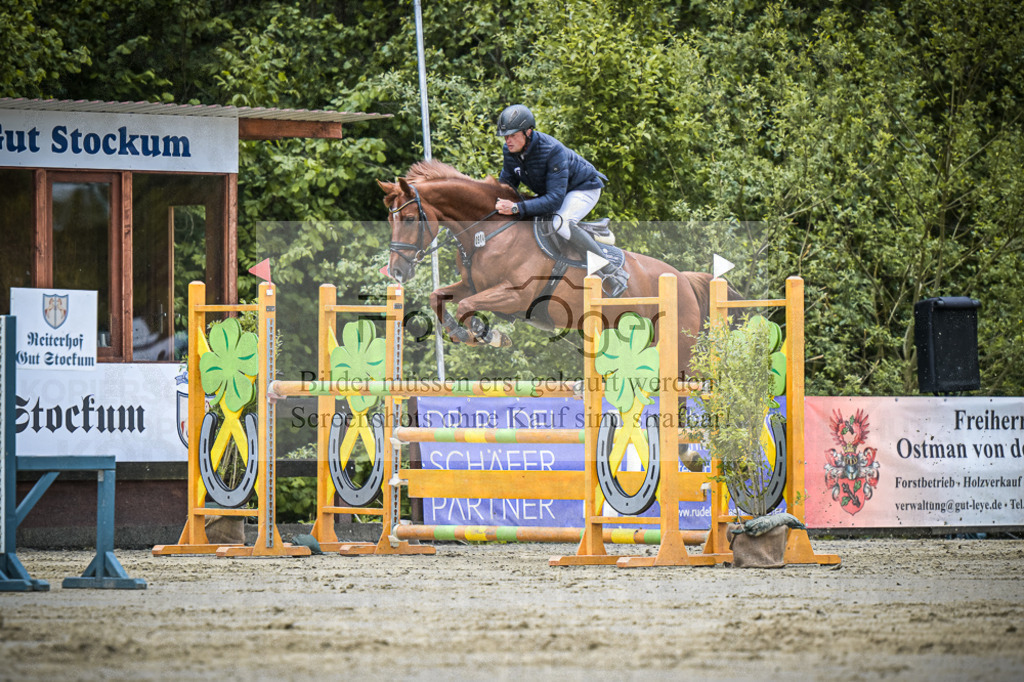 DOS_4962 | Entdecke hochwertige Reitturnierfotos von Foto Oger. Professionell, emotional und authentisch – jetzt Lieblingsmomente im Shop bestellen.Deutschlandweite Turnierfotografie. - Realisiert mit Pictrs.com