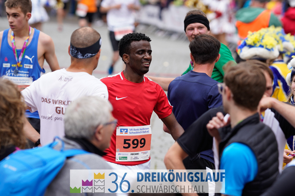 VR Bank Hauptlauf 10km | 3königslauf 2022 VR Bank Hauptlauf - Realisiert mit Pictrs.com
