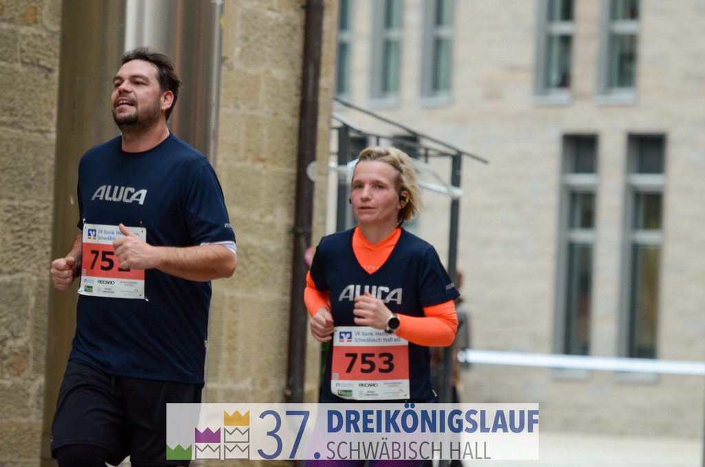 VR Bank Hauptlauf 10000m | 3 Koenigslauf 2023 - Realisiert mit Pictrs.com