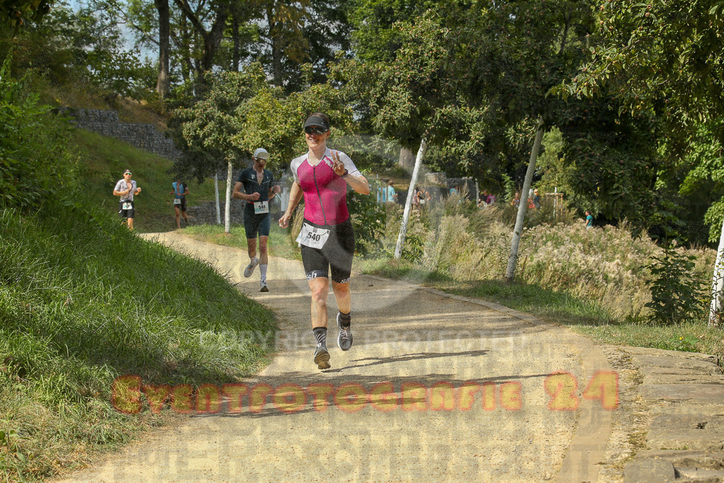 250824_1413_EX1_5420 | Sportfotografie im Rhein-Sieg Kreis, Köln, Bonn, NRW, Rheinland Pfalz, Hessen, etc. Unser Tätigkeitsfeld umfasst den Laufsport vom Volkslauf über den Marathon, Duathlon, Triathon bis zum Ultralauf wie Kölnpfad Ultra oder Schindertrail.