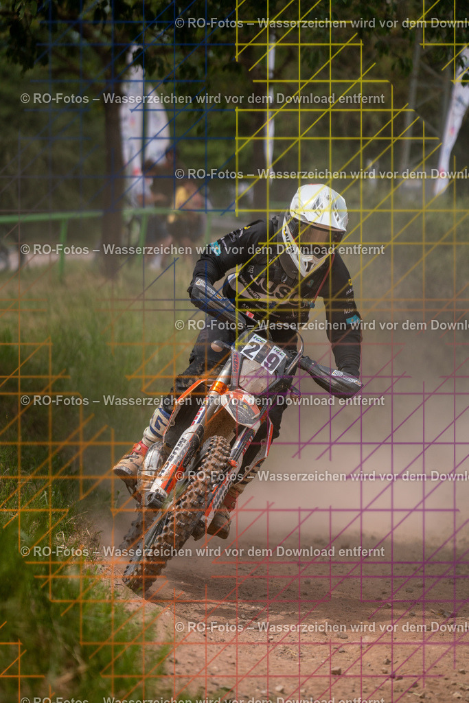 Niederwürzbach 5 Lauf-711 | Sportfotografie von RO-Fotos: Motorsport, Motocross, Enduro, Laufveranstaltungen und Triathlon. Professionelle Fotos von Sportlern und Events. - Realisiert mit Pictrs.com