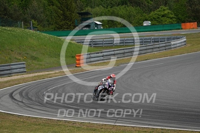 2024_05_05_PBK_35115 | Sportfotografie; SlowMotion; Video; Rennstrecke; Hafeneger; Speer; Racing; RSE; BMW; CBO; Trackday; Motorsportarena; Hockenheimring; Brno; Most; Barcelona; Valencia