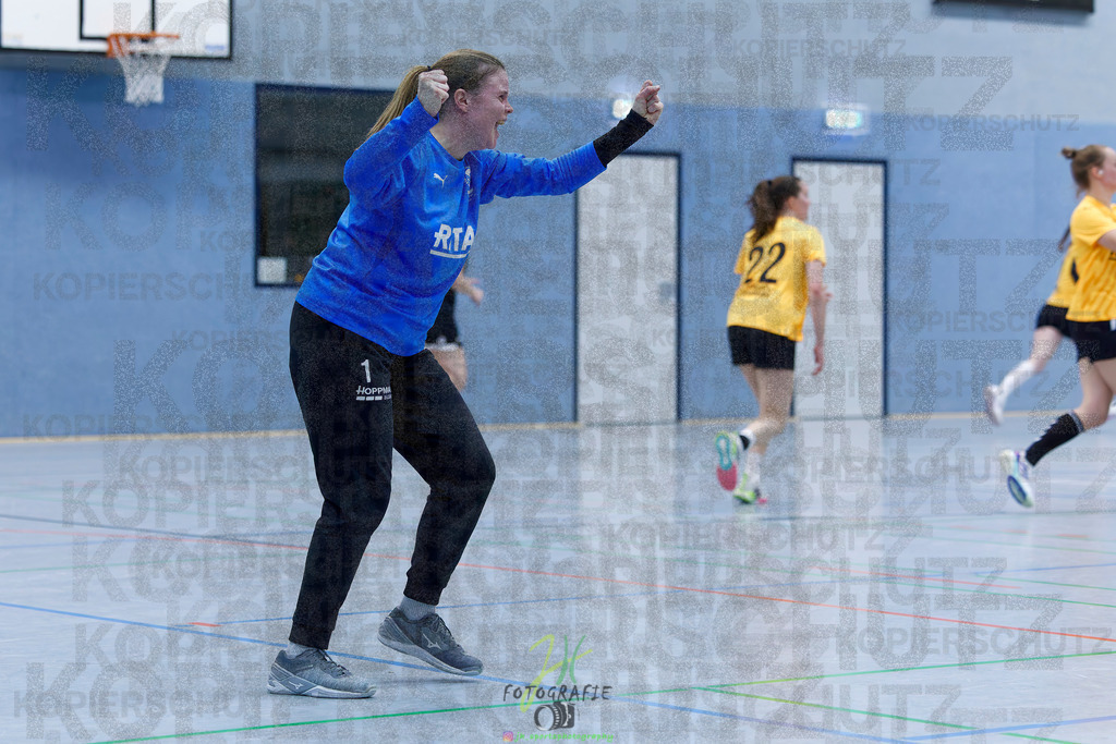 Handball Frauen Oberliga Mitte, HSG Eibelshausen/Ewersbach - HSG Lumdatal | Handball Frauen Oberliga Mitte, HSG Eibelshausen/Ewersbach - HSG Lumdatal am 21.02.2026 in Dietzhölztal-Steinbrücken (Sporthalle am Hammerweiher)Photo © 2026 - Jörg Heinrich - Realisiert mit Pictrs.com