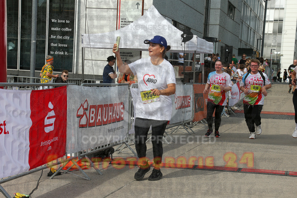 250920_1341_EX1_6175 | Sportfotografie im Rhein-Sieg Kreis, Köln, Bonn, NRW, Rheinland Pfalz, Hessen, etc. Unser Tätigkeitsfeld umfasst den Laufsport vom Volkslauf über den Marathon, Duathlon, Triathon bis zum Ultralauf wie Kölnpfad Ultra oder Schindertrail.