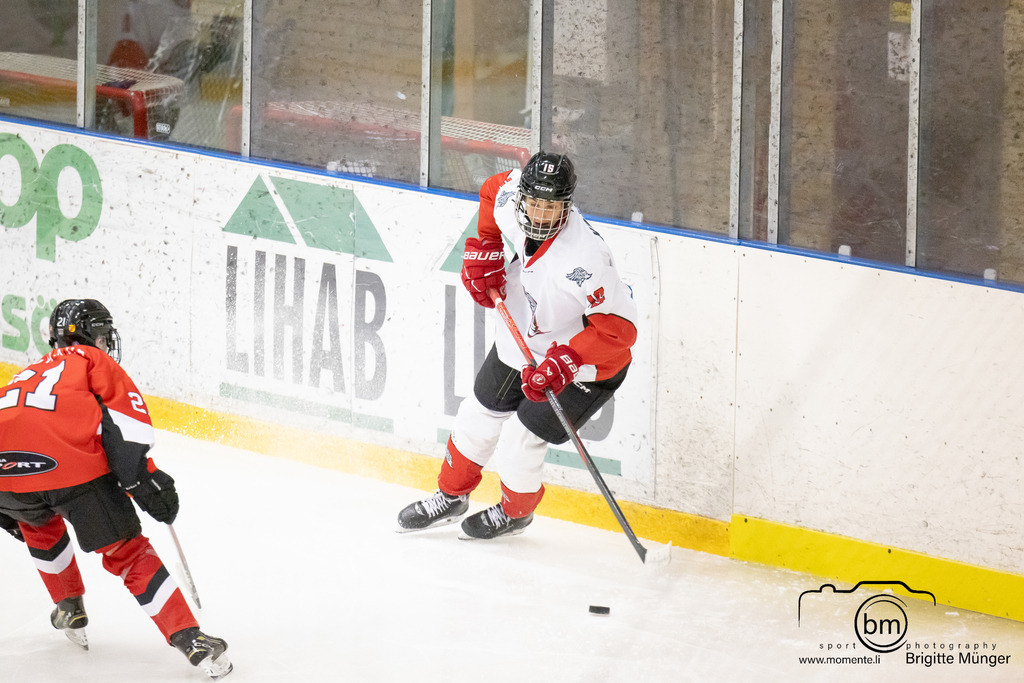 Tyresö Hanviken Hockey vs IFK Täby HC_570A0566 | Preseason U18 Regional Herr Östra - Realisiert mit Pictrs.com